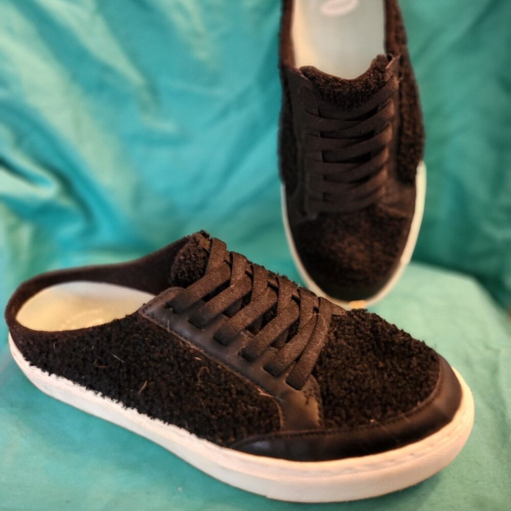 Dr. Scholl's Women's NBD Mule Slip-On Sneakers